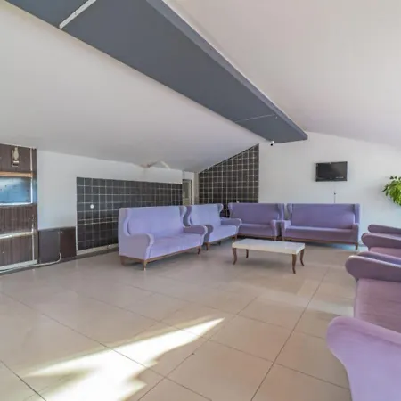 Dora Thermal Tatil Koeyue & Feriested *